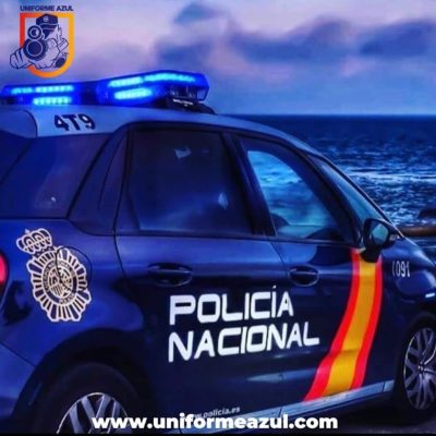 Coche Poli